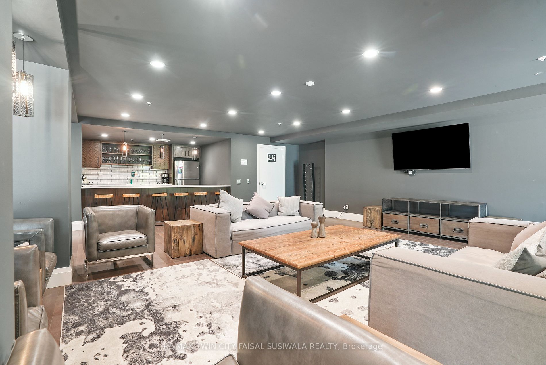 63 Arthur Street, #308