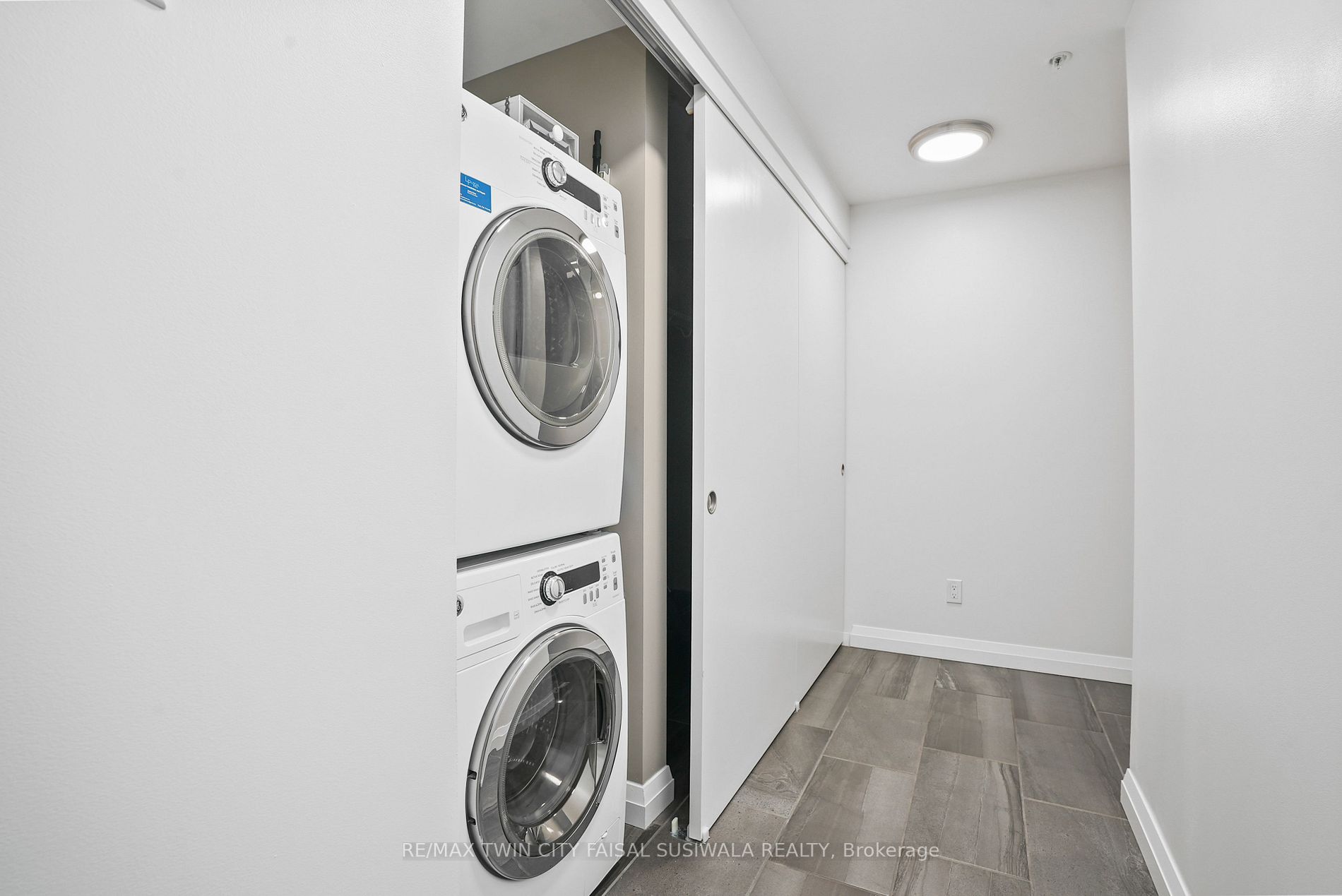 63 Arthur Street, #308