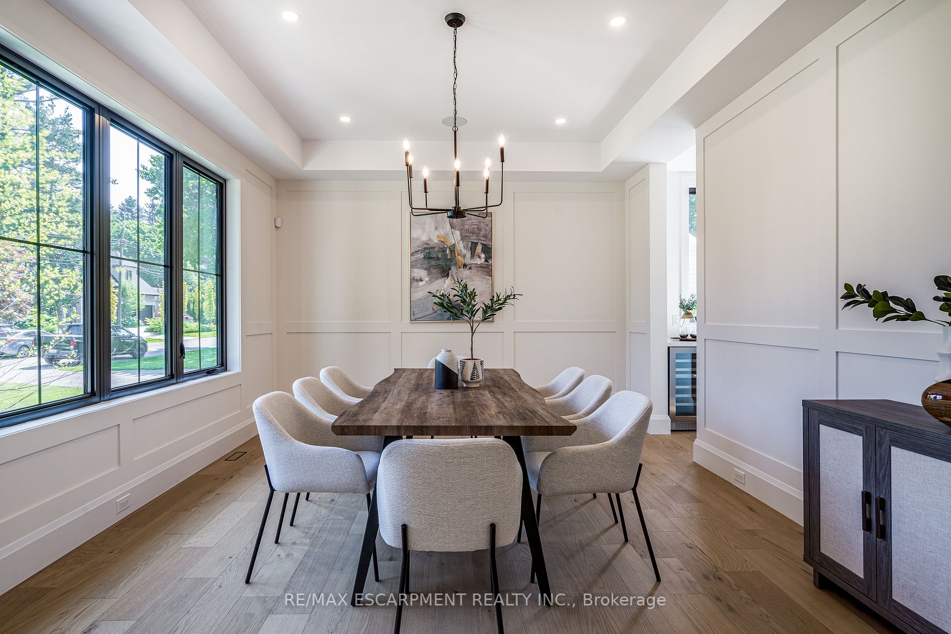 9 PARKER Avenue