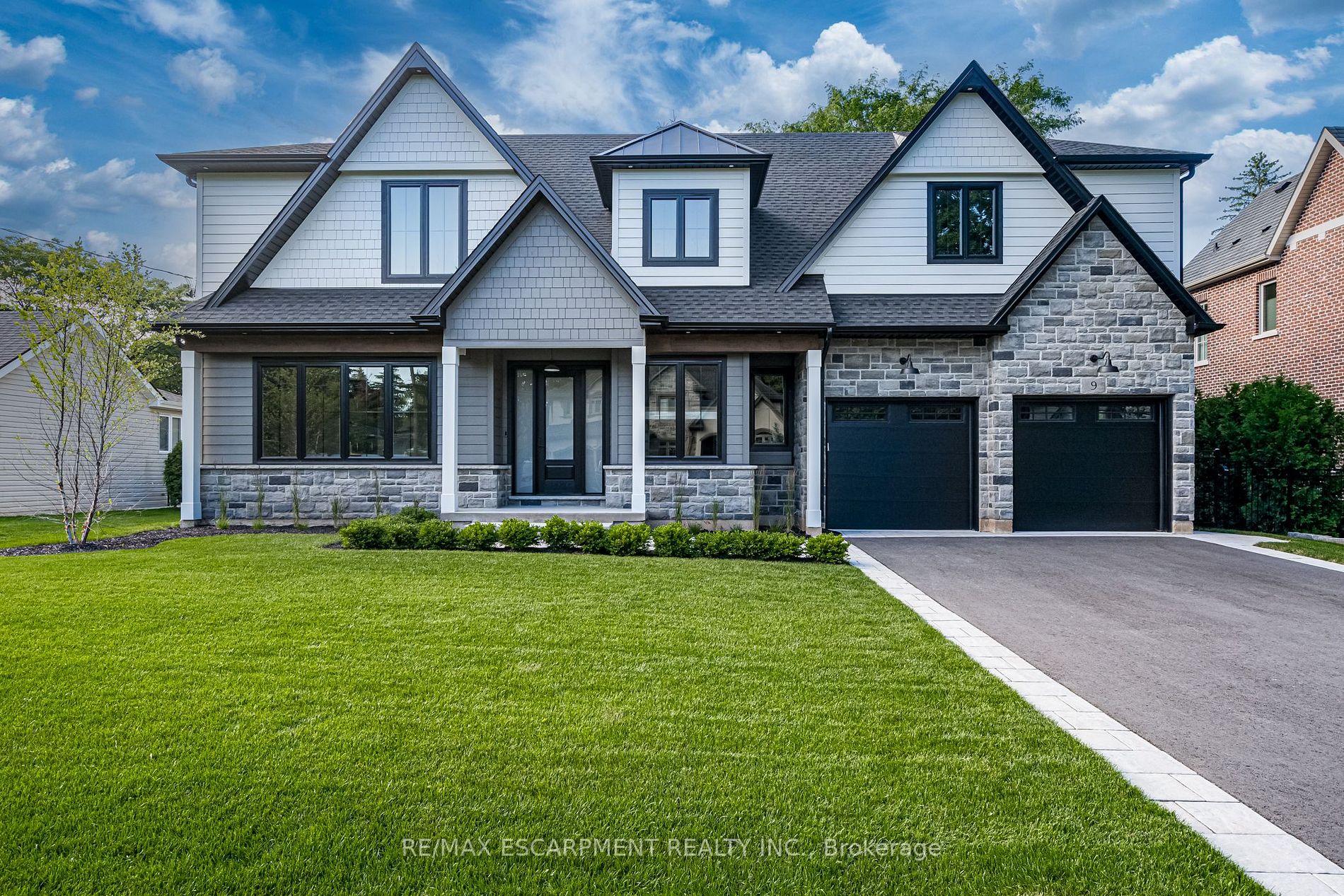 9 Parker Ave