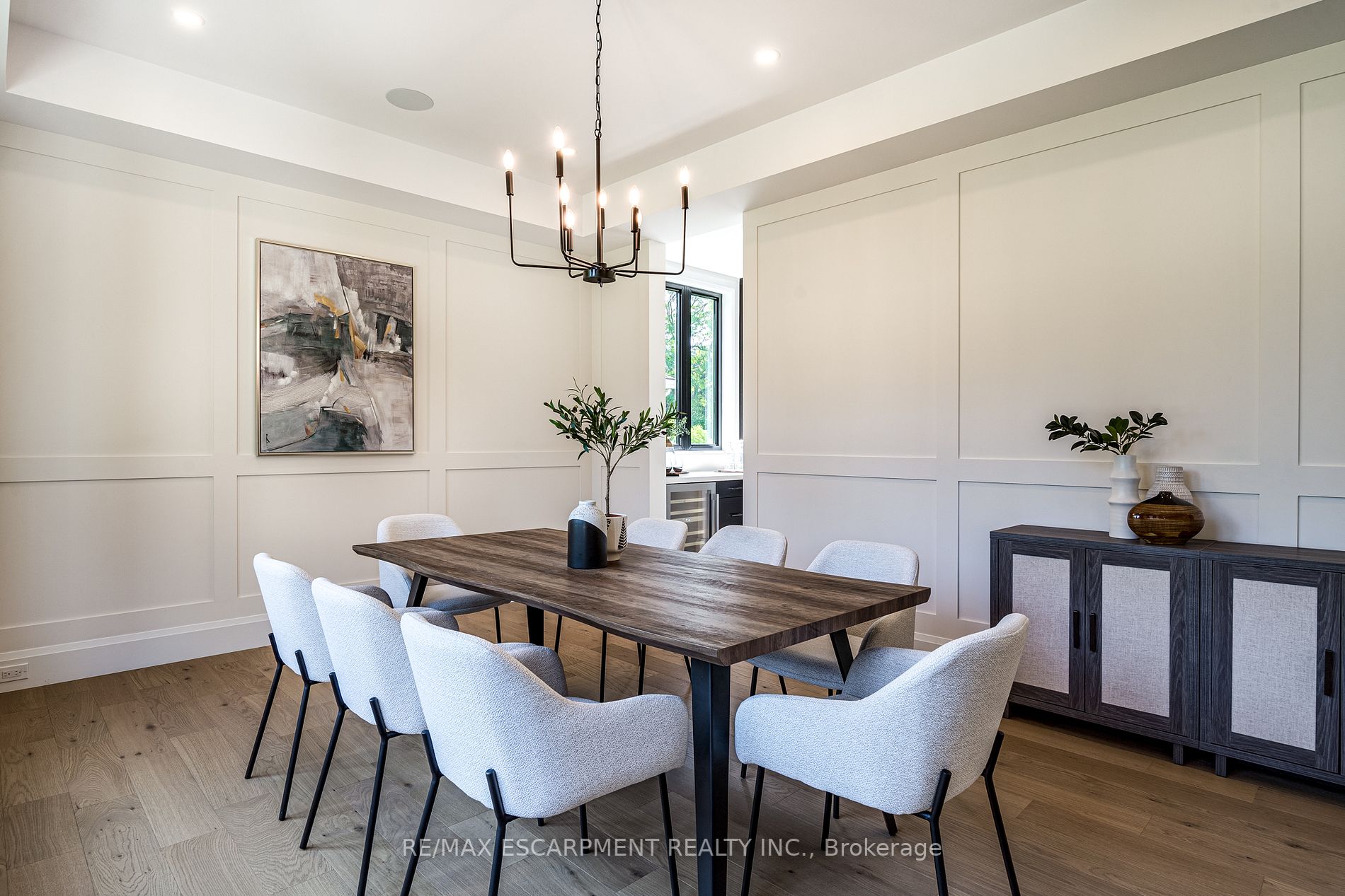 9 PARKER Avenue