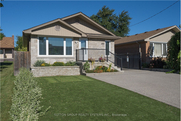 654 Upper Wentworth St, Hamilton