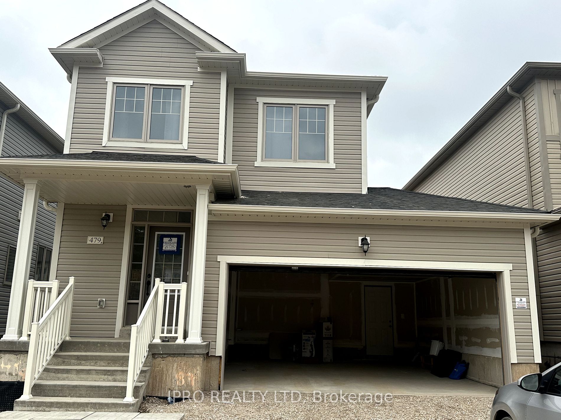 479 Black Cherry Crescent E