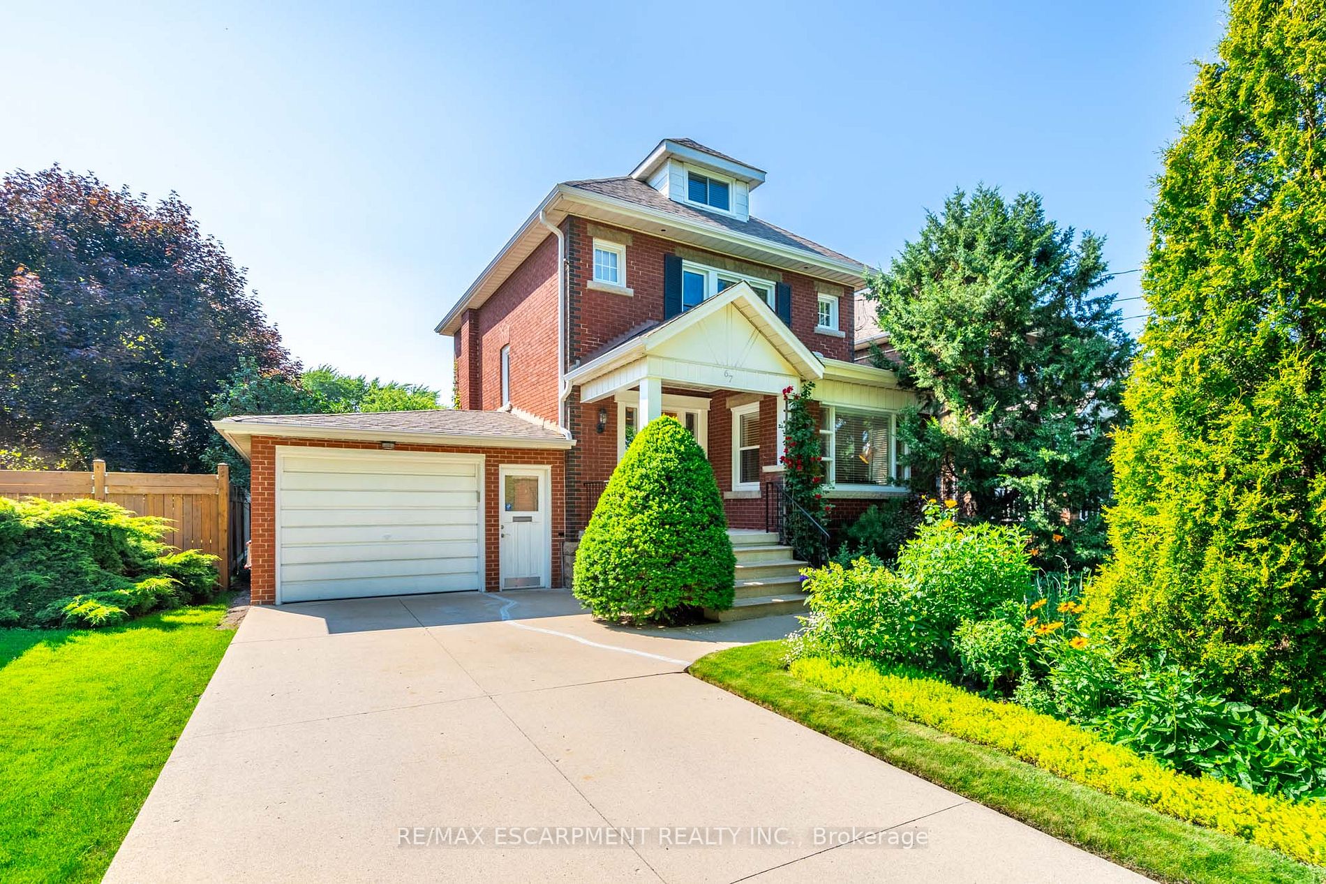 67 Lake Avenue Dr