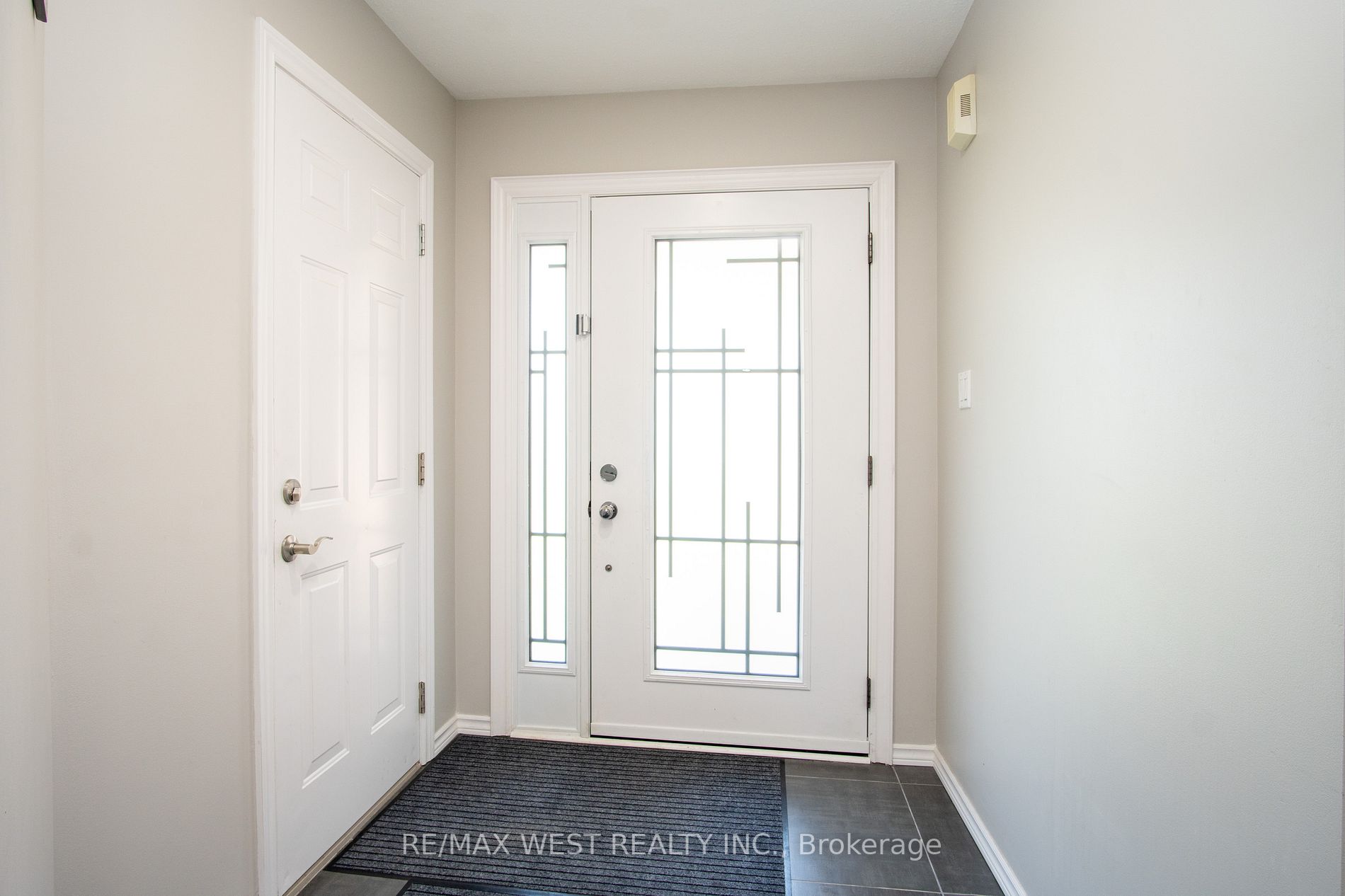 6 Paulstown Cres