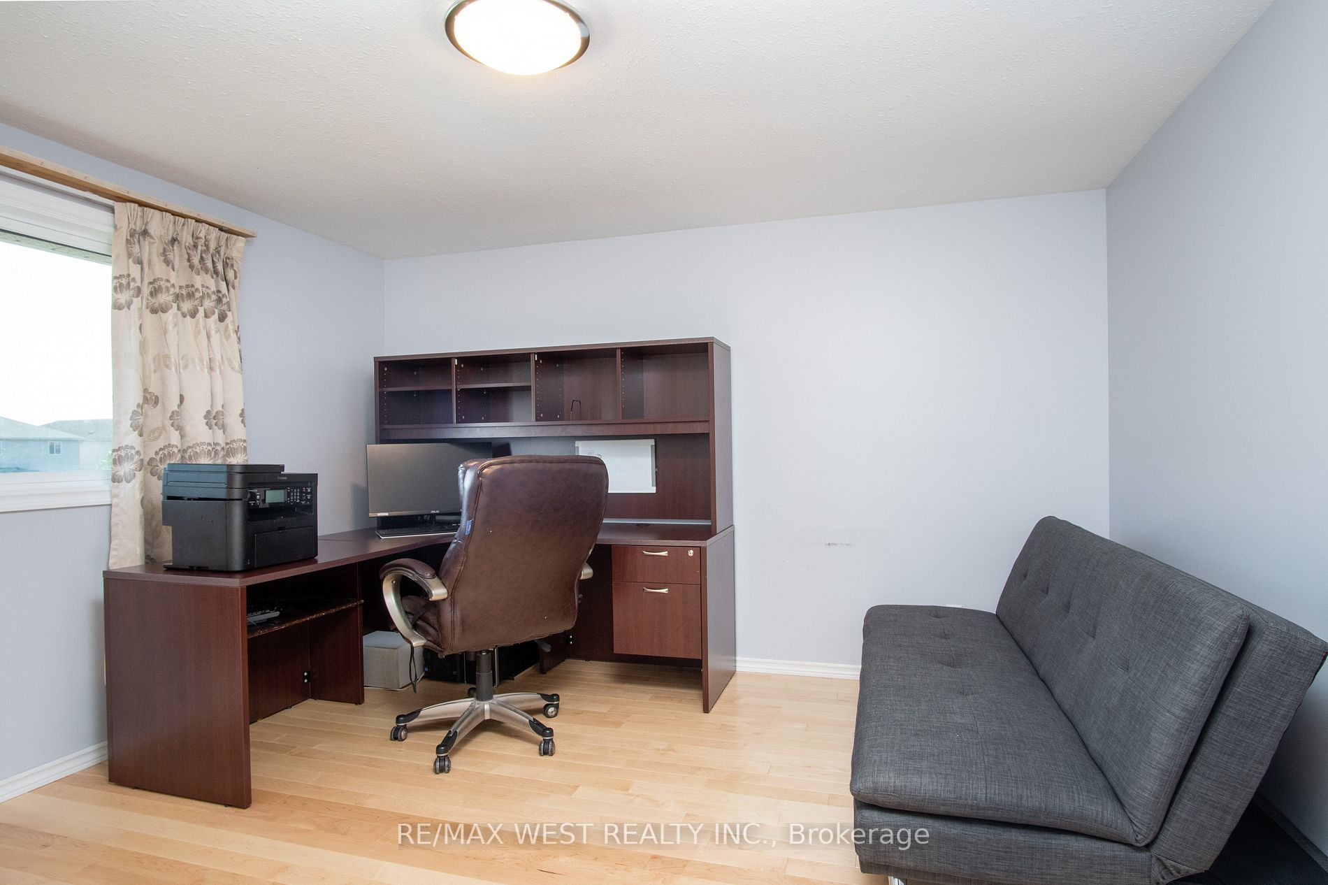 6 Paulstown Cres