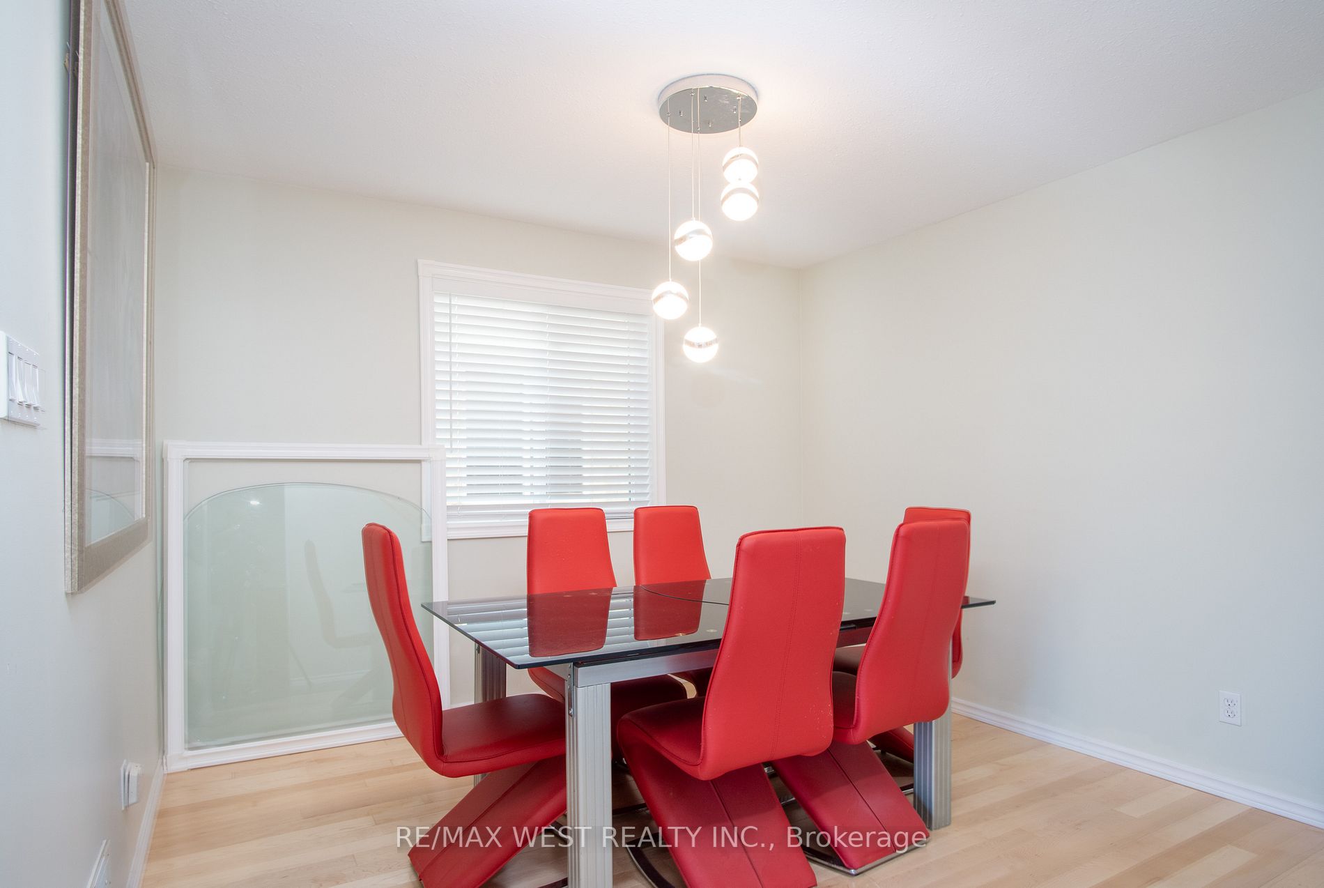 6 Paulstown Cres