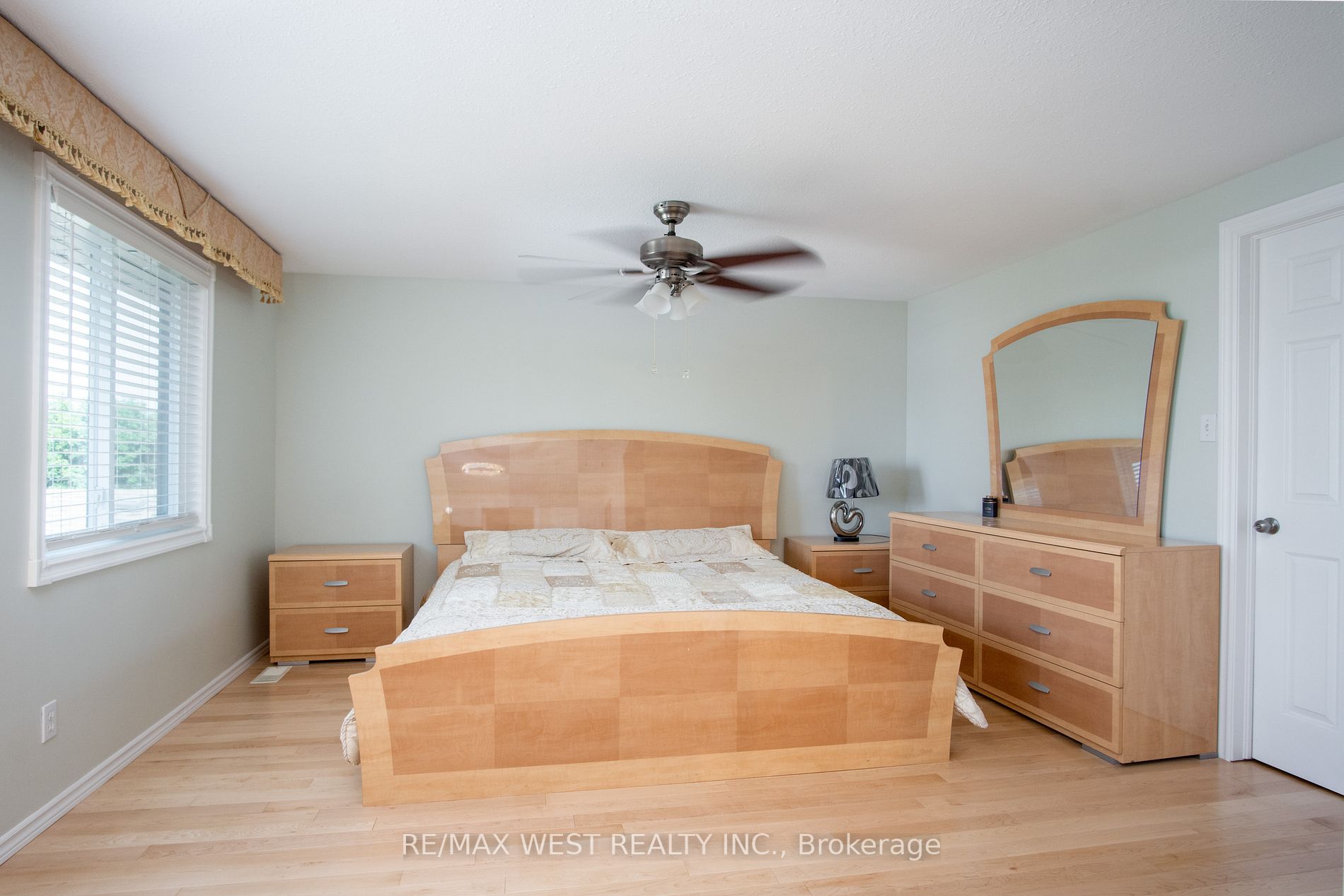 6 Paulstown Cres