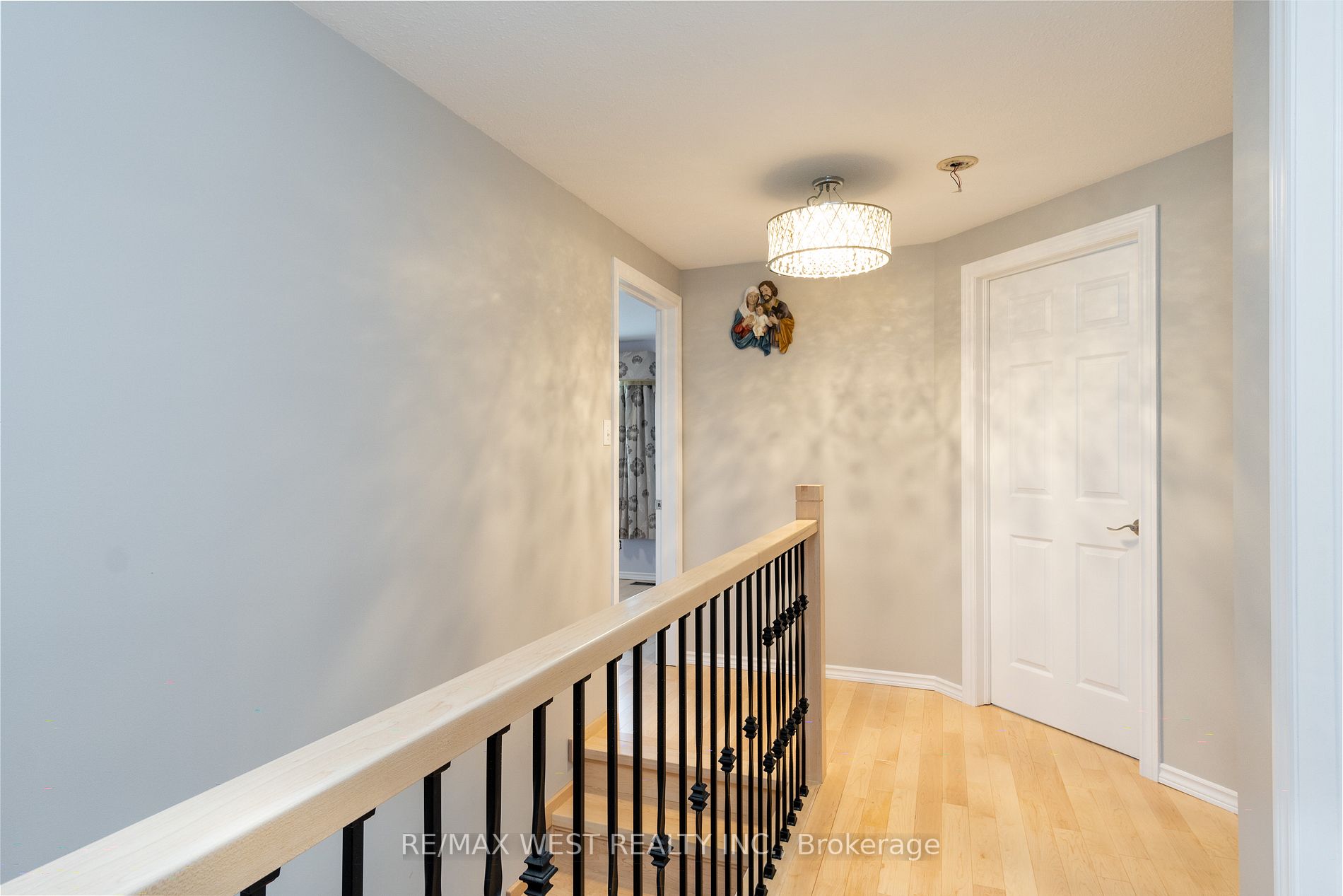 6 Paulstown Cres
