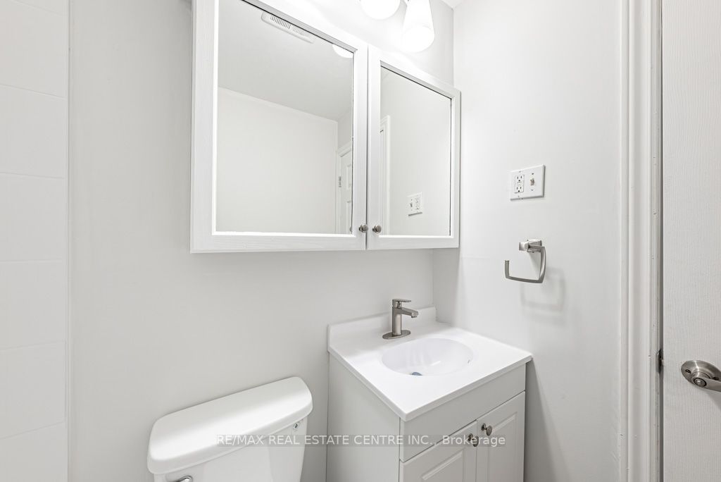 793 Colborne Street, #204