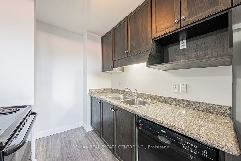 793 Colborne Street, #204