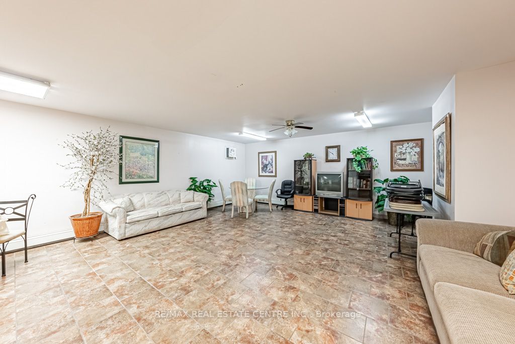 793 Colborne Street, #204