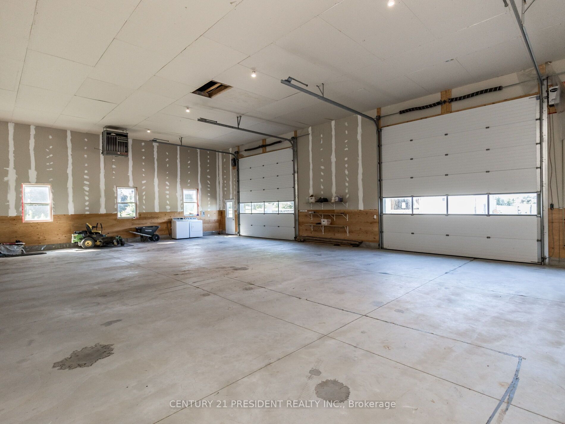 9612 Wellington  42 Road