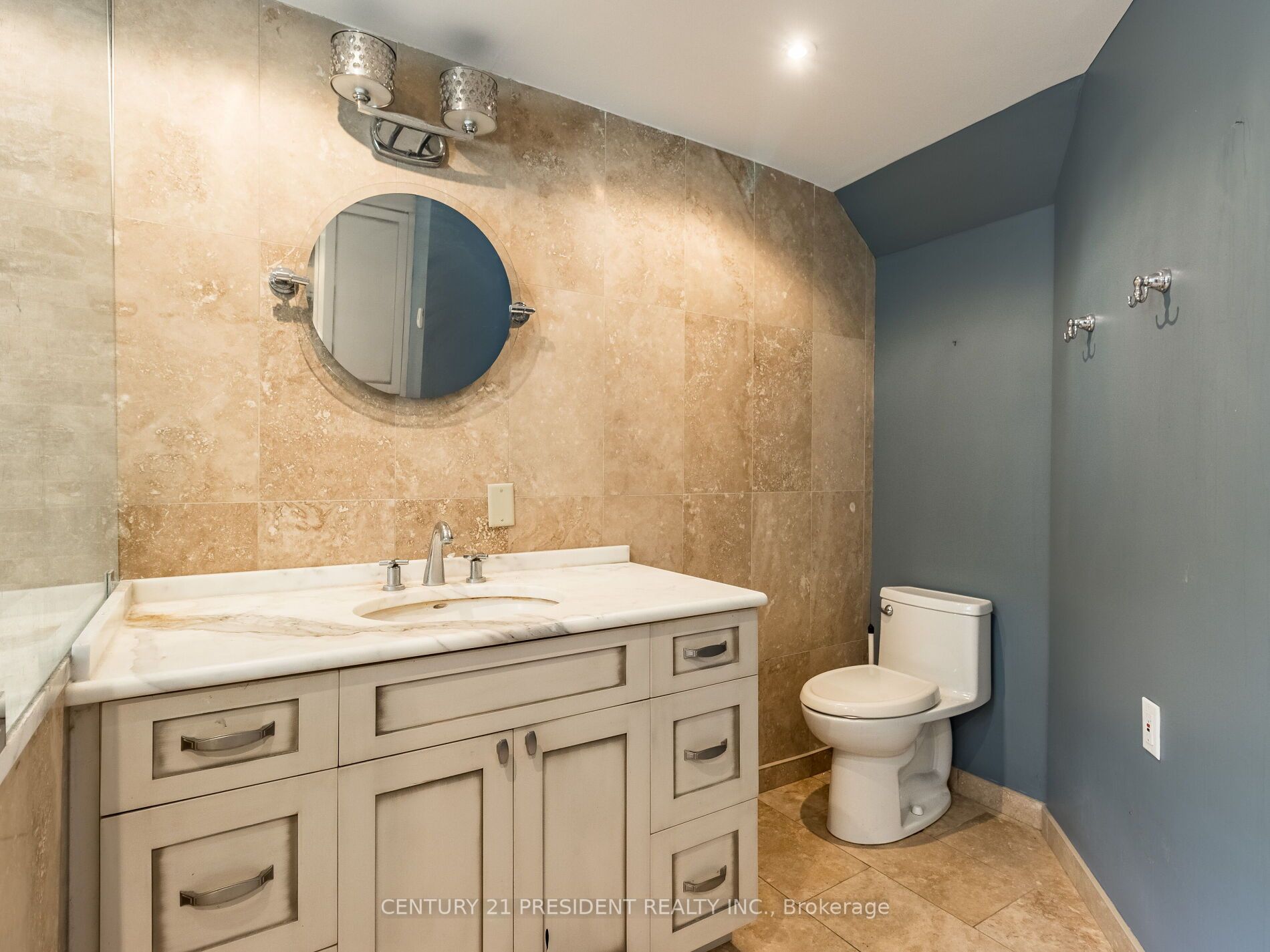 9612 Wellington  42 Road