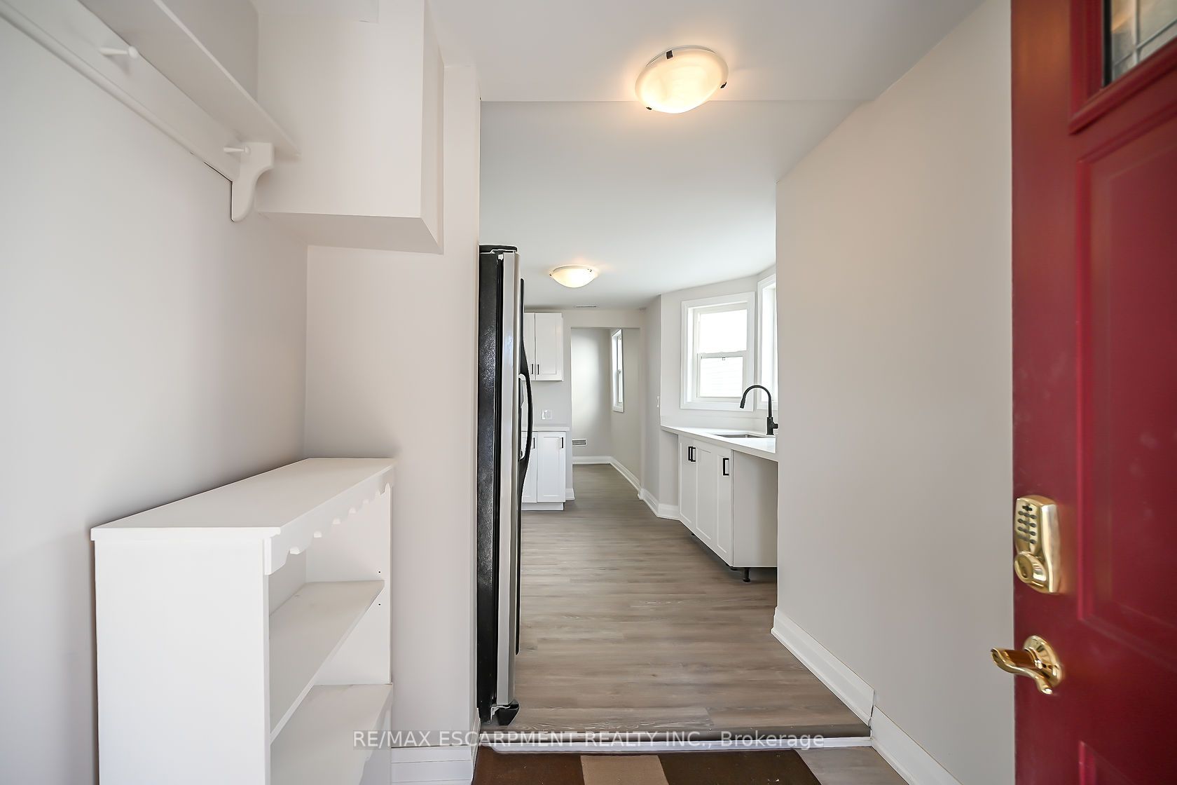 38 Frederick Ave