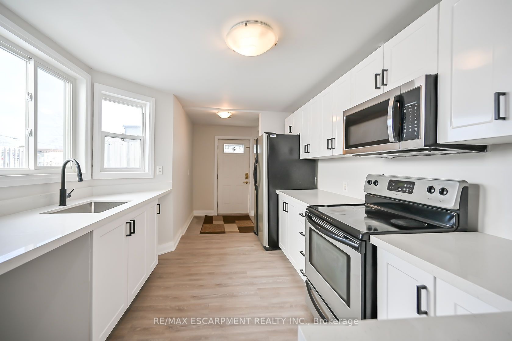 38 Frederick Ave