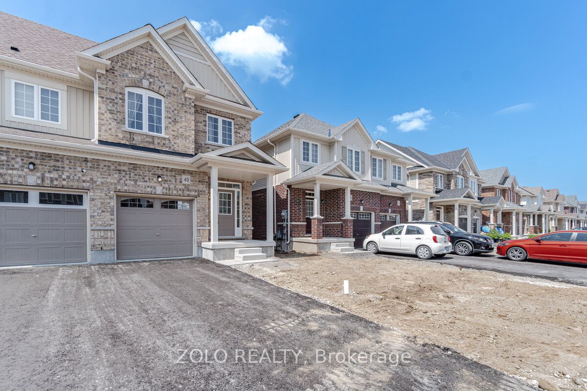 49 Elsegood Dr