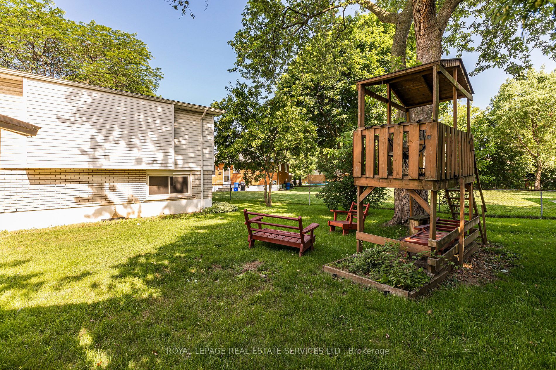 13 Crawford Dr