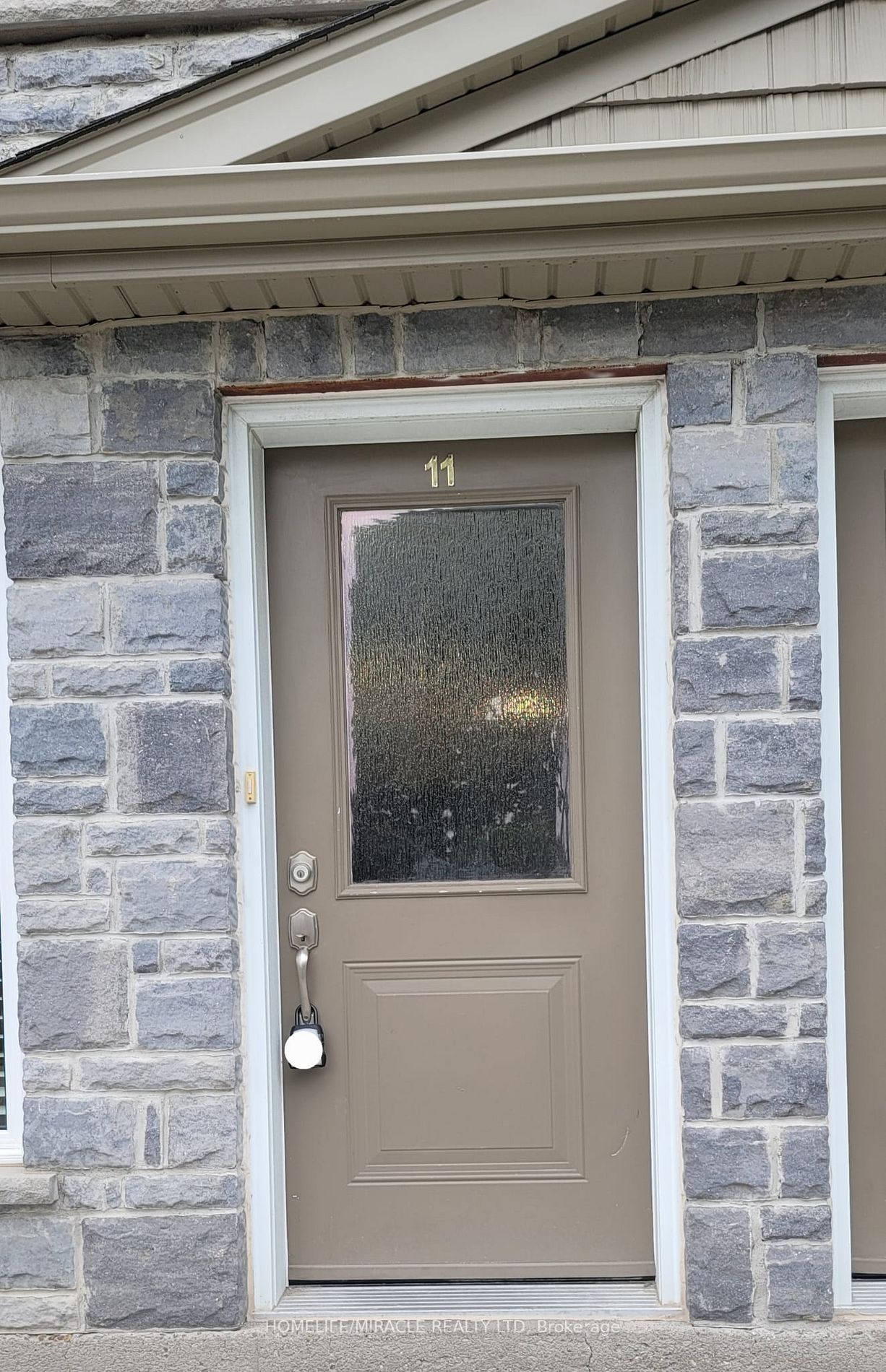 Listing X6651696 - Large Photo # 2