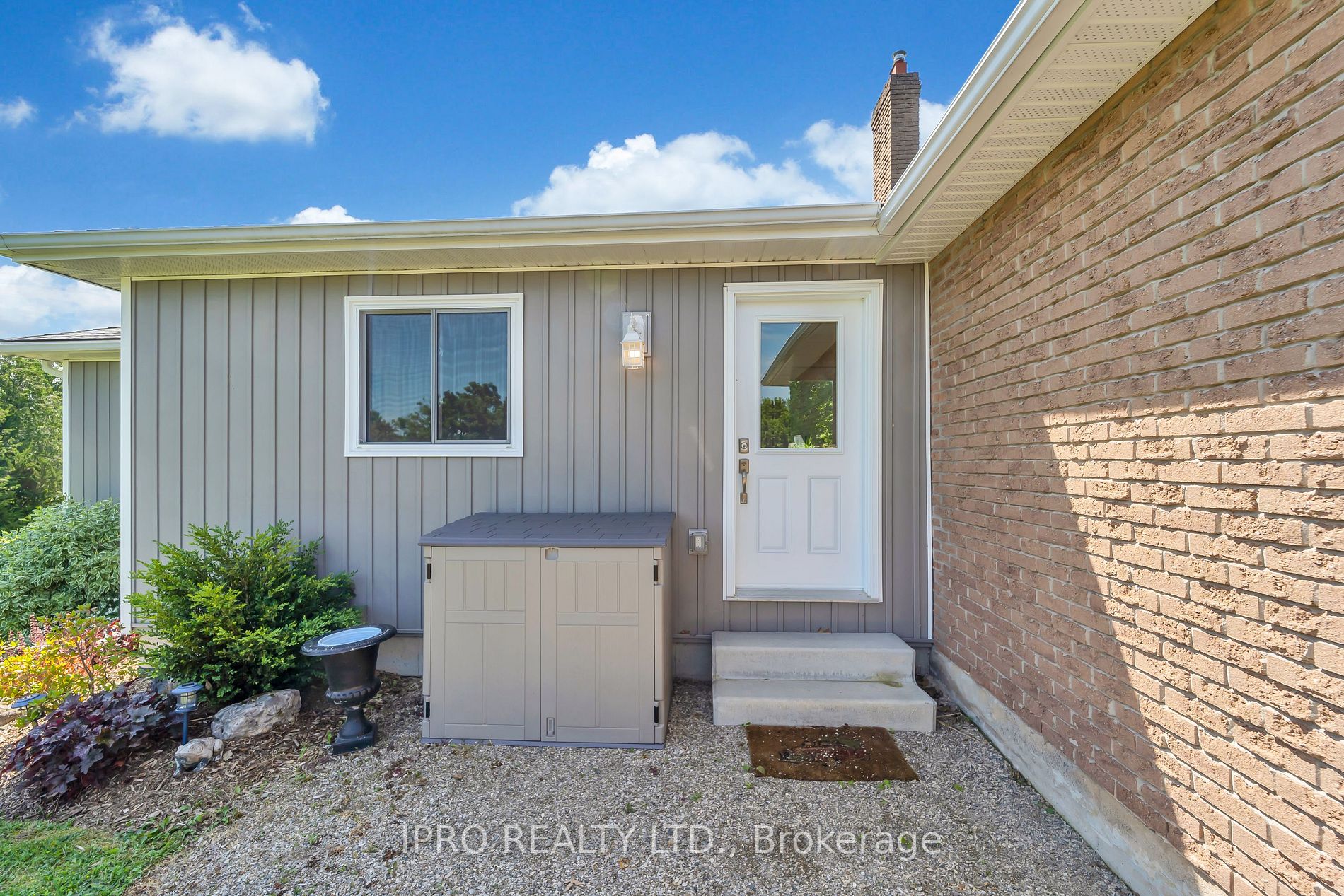14 Mckibbon Avenue