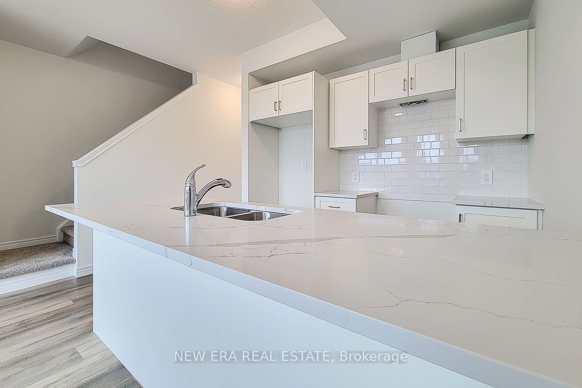 2620 Binbrook Rd, #203