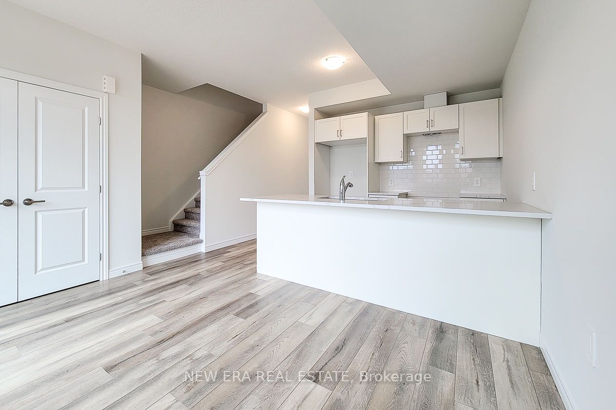 2620 Binbrook Rd, #203