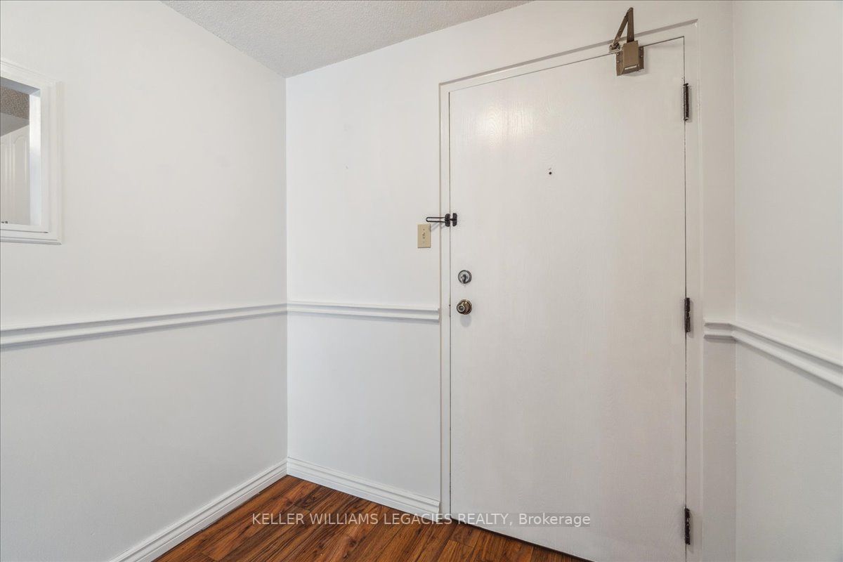 Listing X6652450 - Large Photo # 26