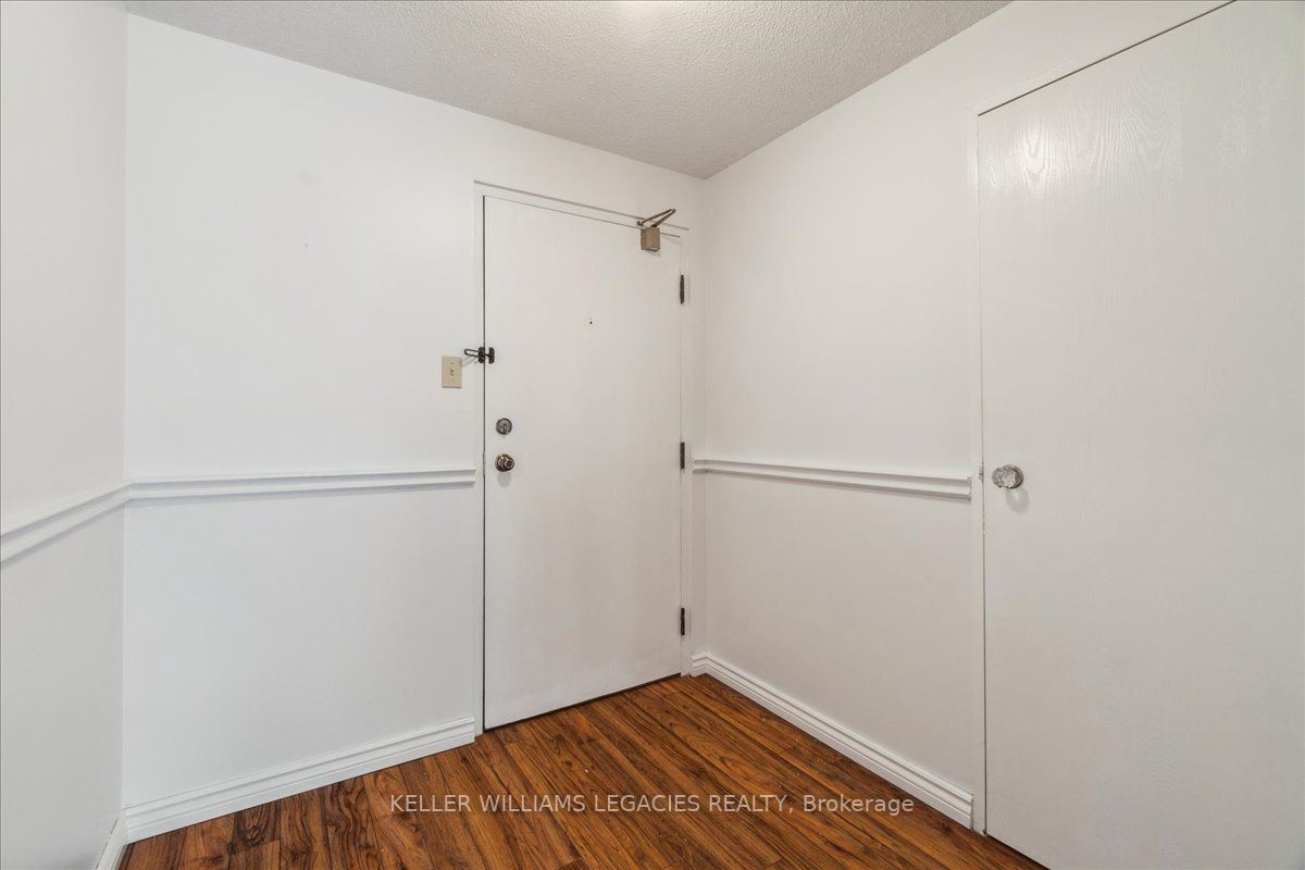 Listing X6652450 - Large Photo # 25