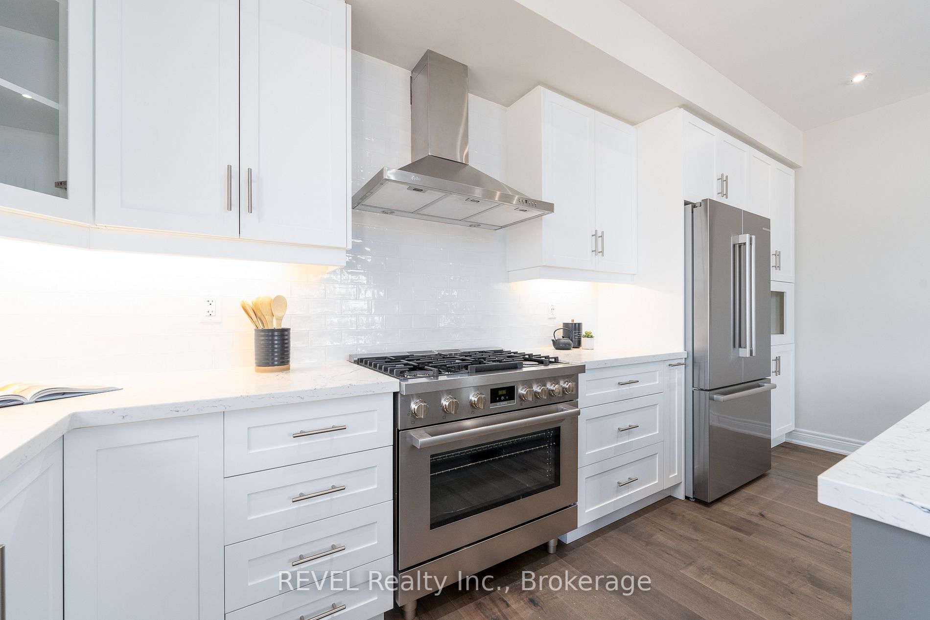2 Koornneff Crt