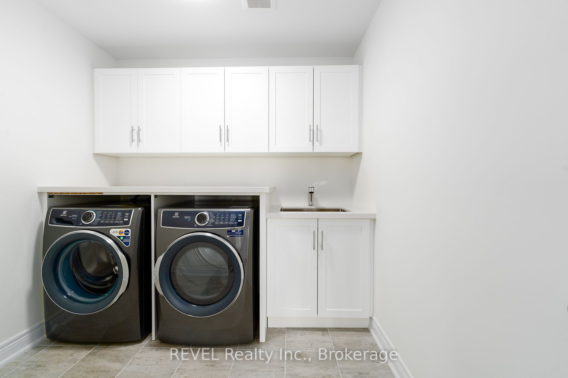 2 Koornneff Crt
