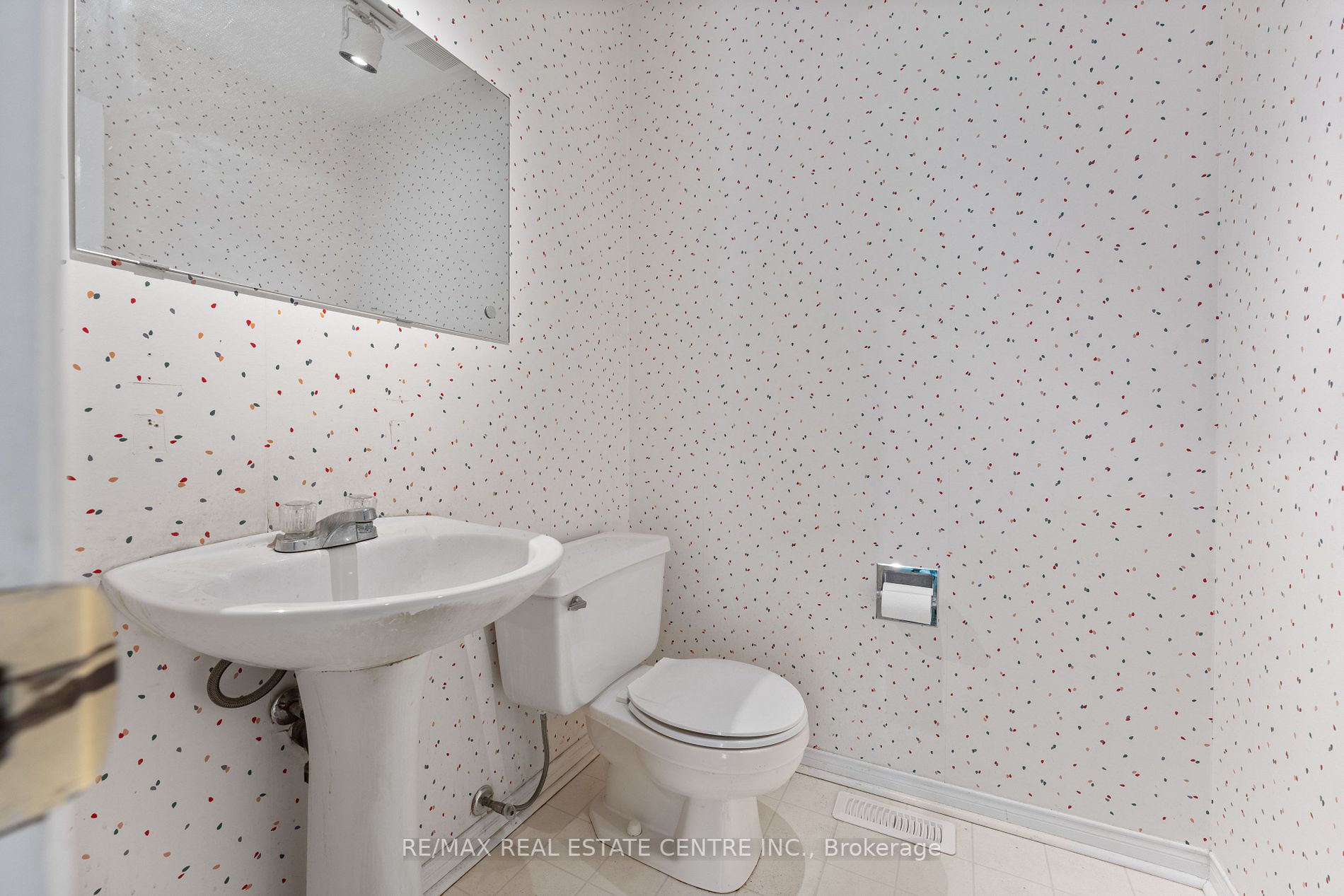 107 Middlemiss Cres