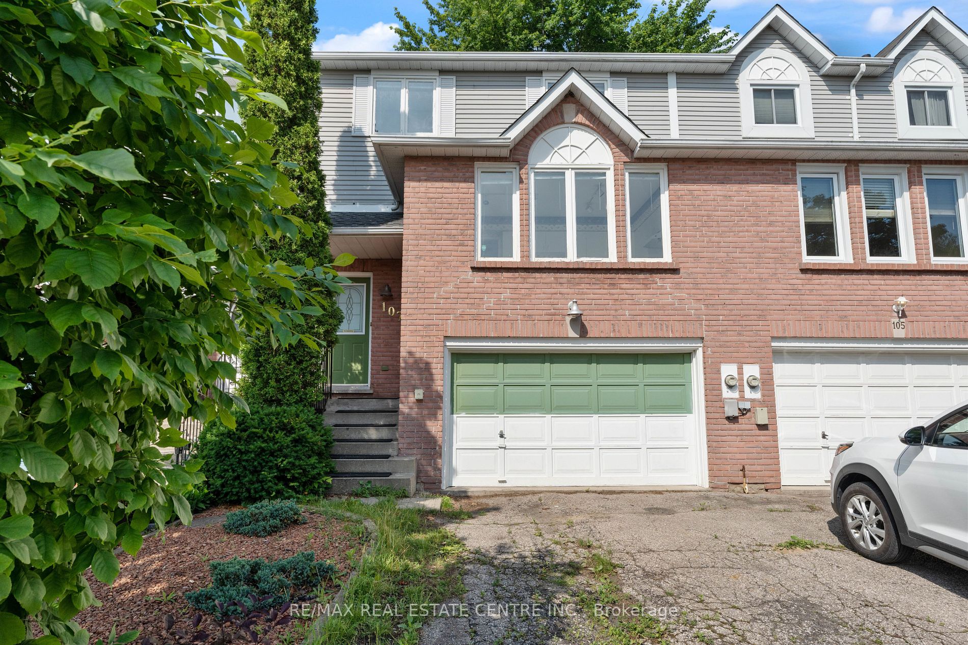 107 Middlemiss Cres