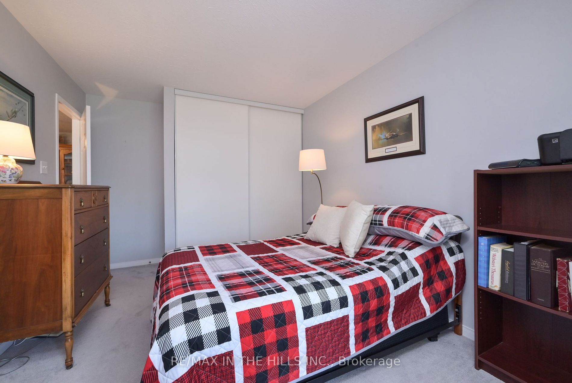 250 Robert Street, #211