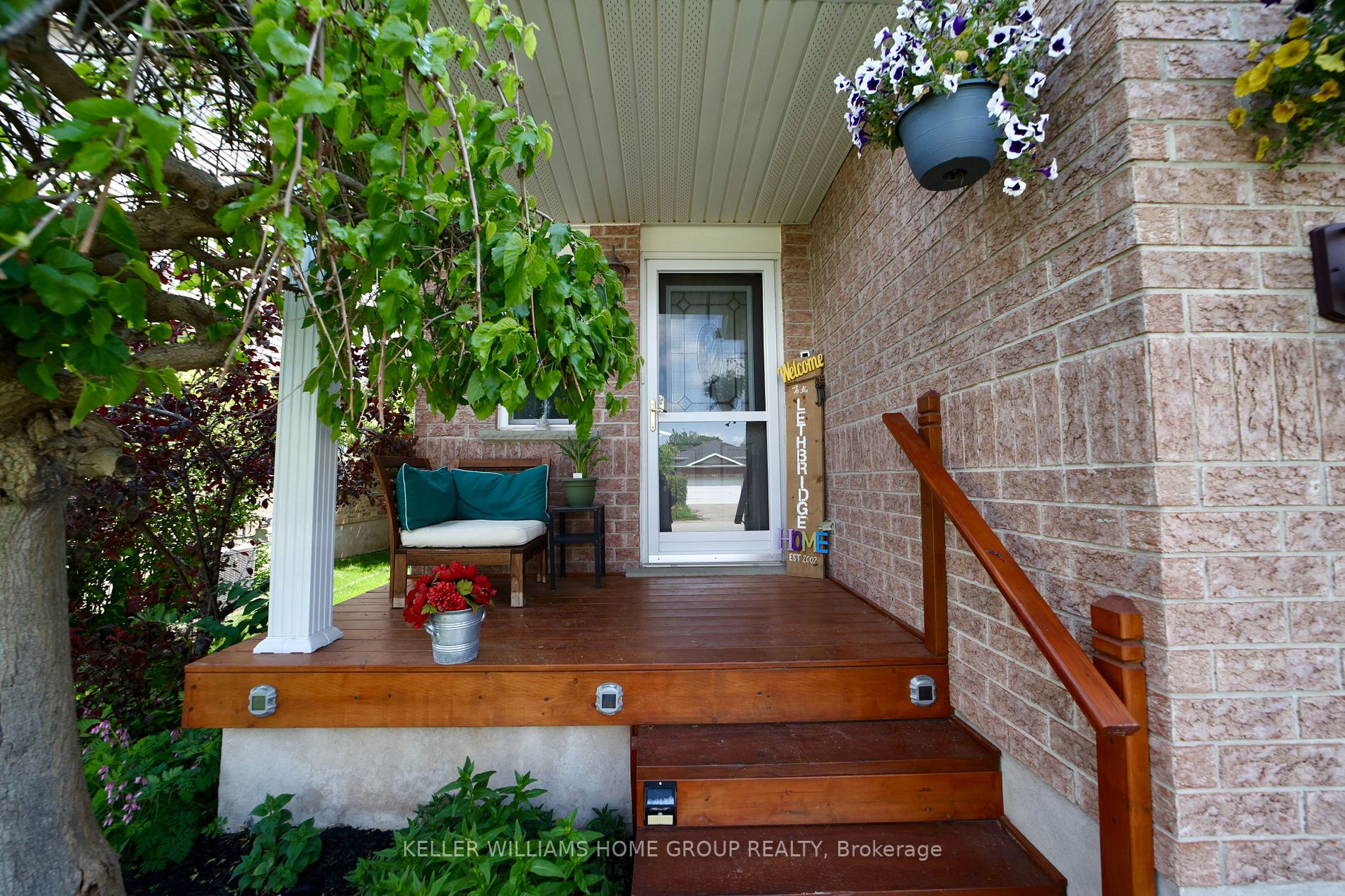441 Simon Street