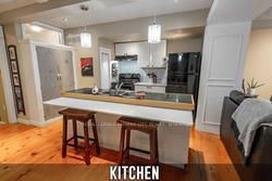 127 Main St W