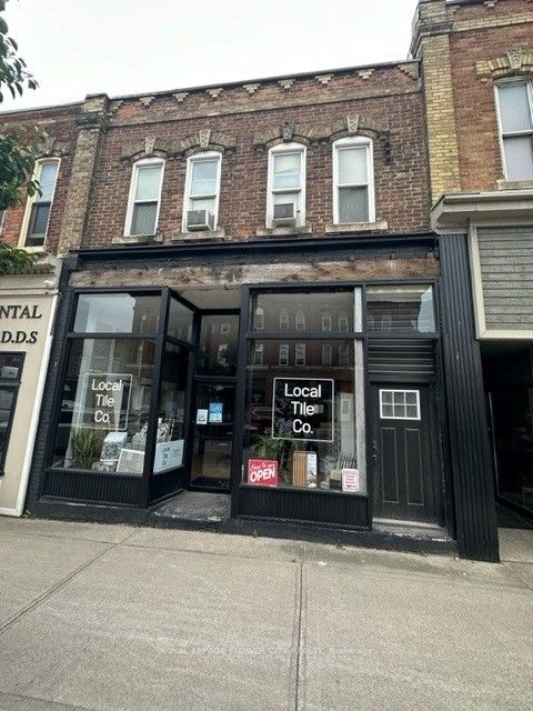 127 Main St W