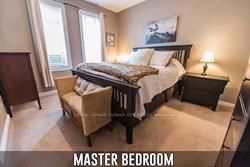 127 Main St W