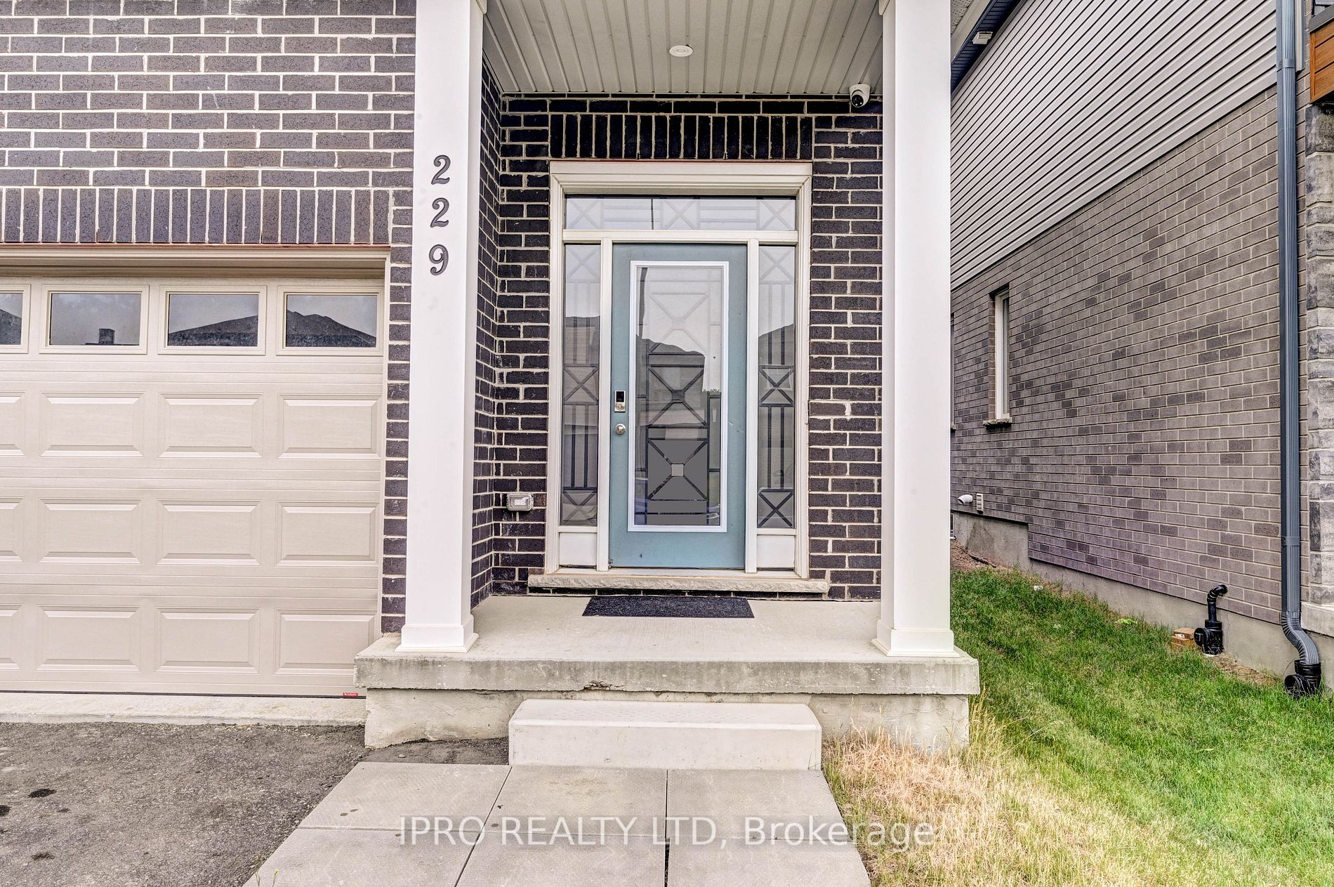 Listing X6654478 - Large Photo # 2