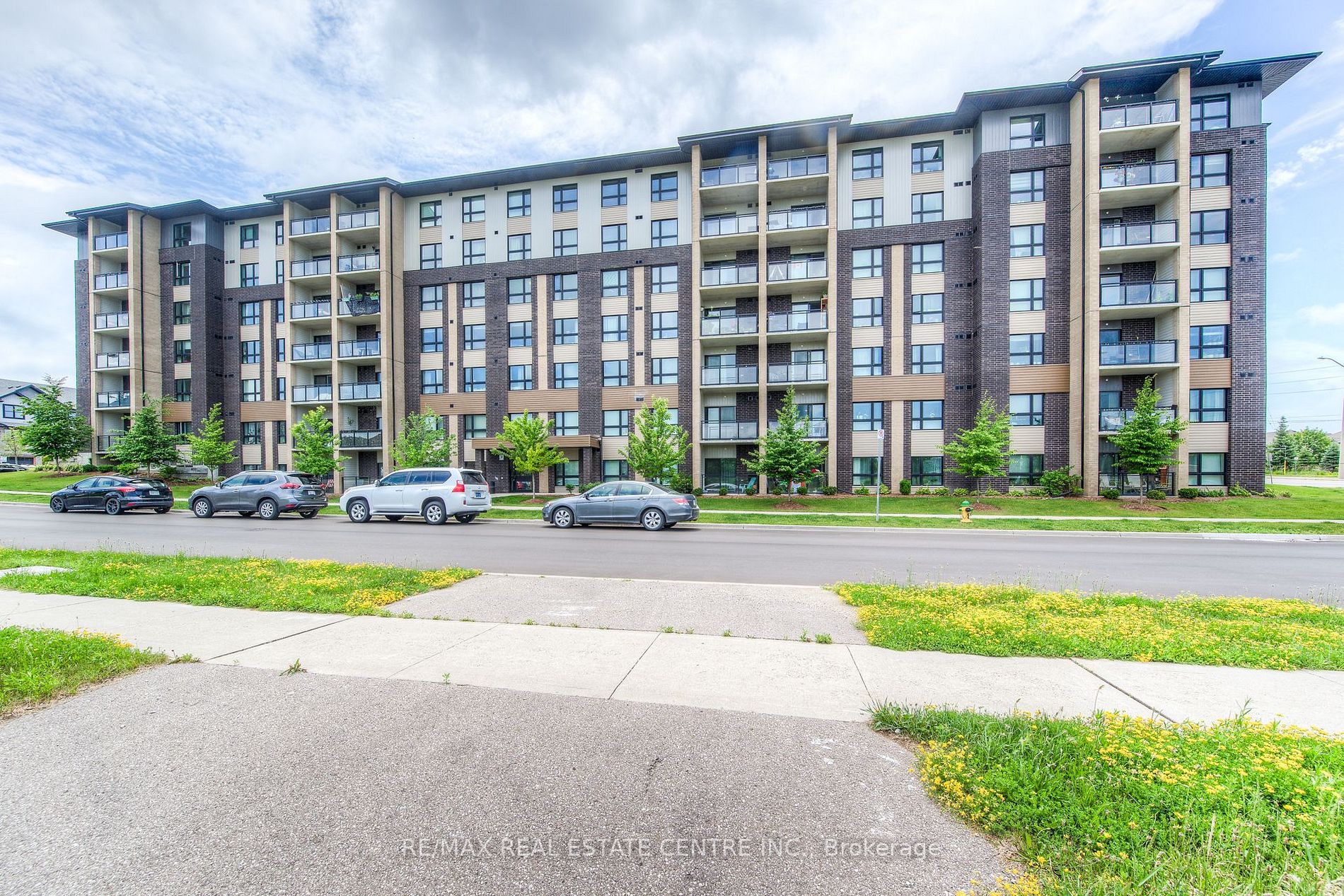 7 Kay Crescent, #515