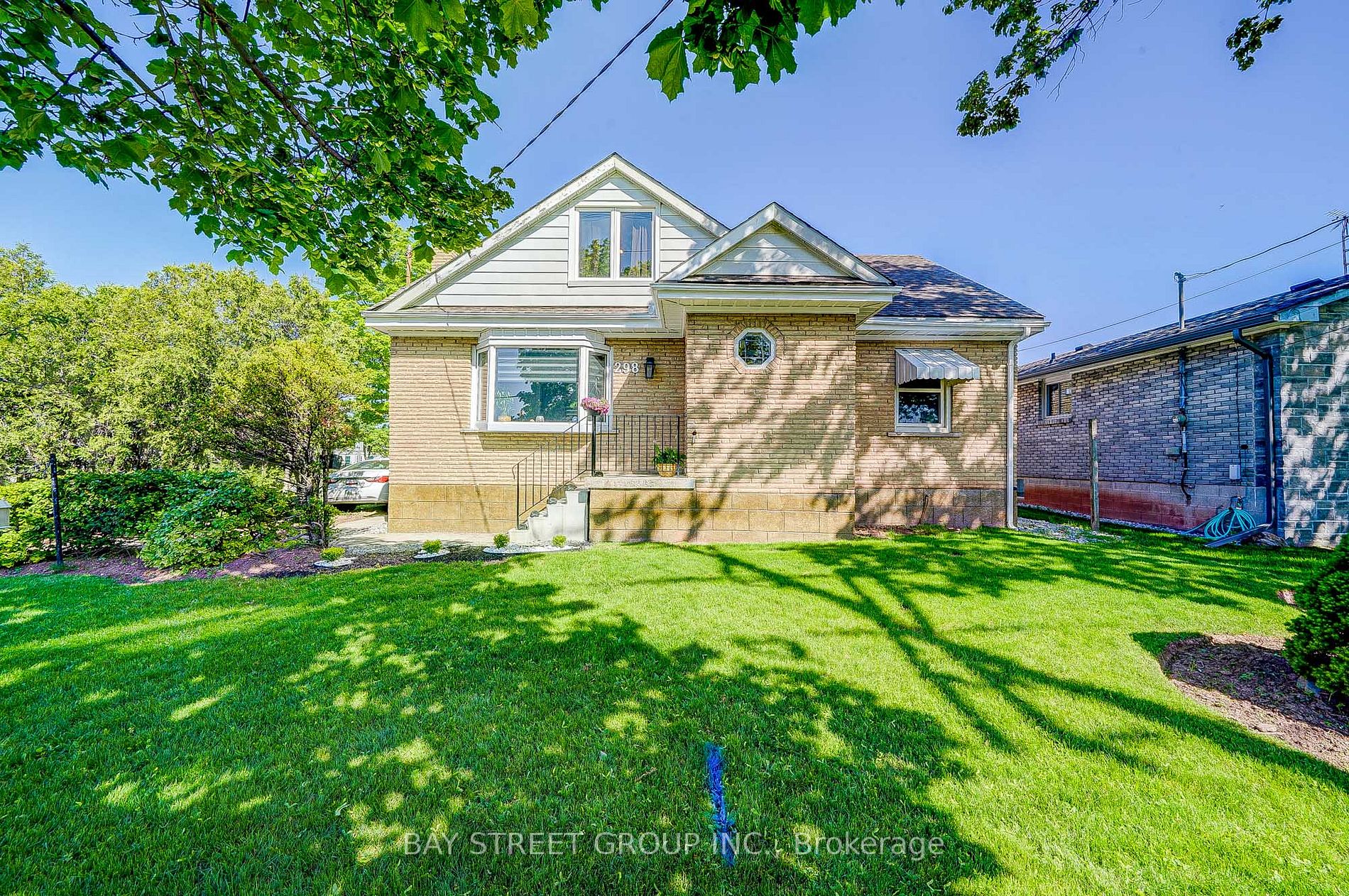 298 Dewitt Rd