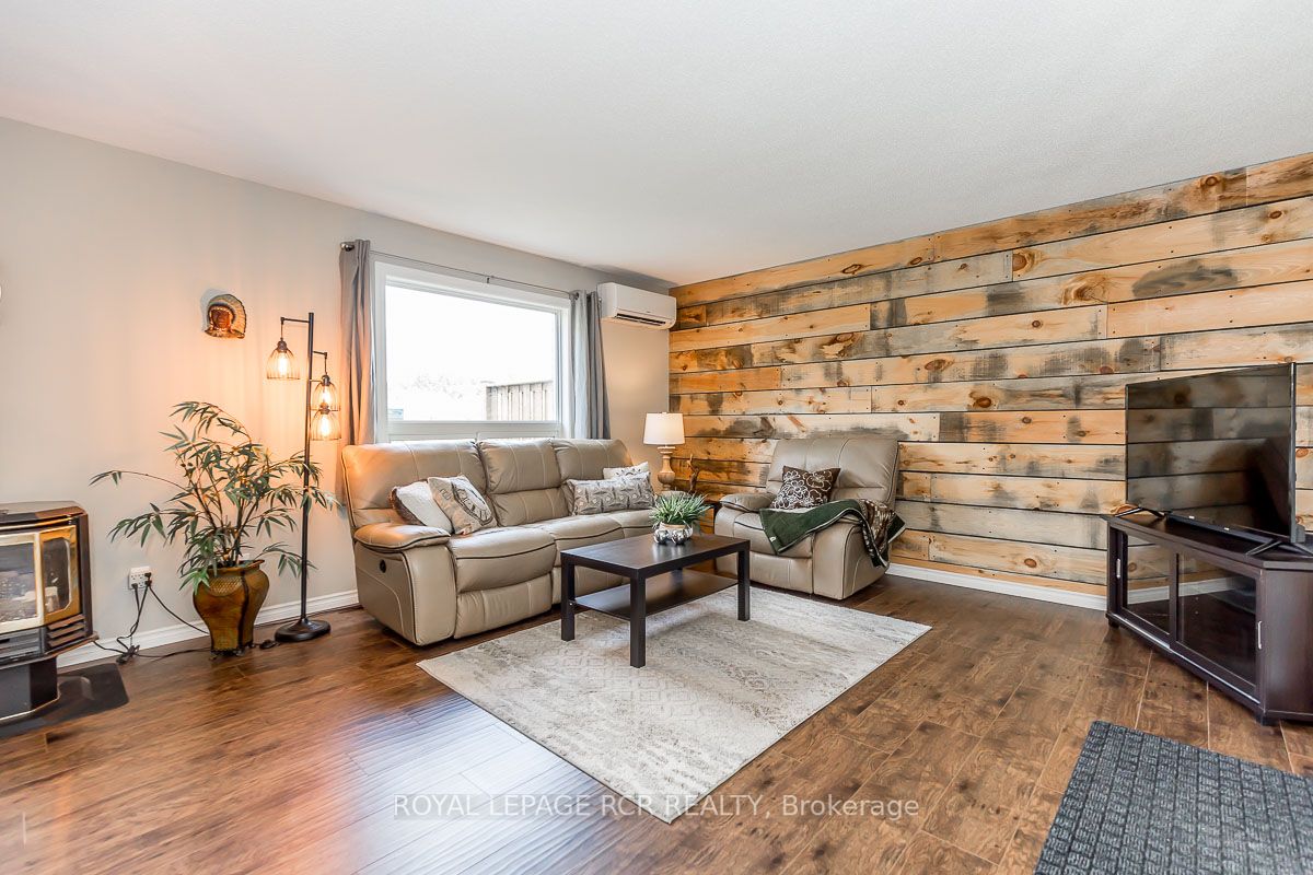 65 Scott Street W, #8