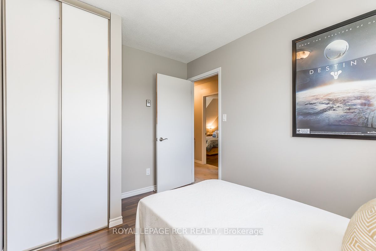 65 Scott Street W, #8