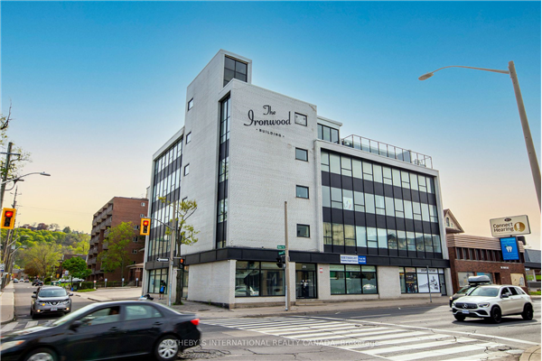 370 Main St E, Hamilton