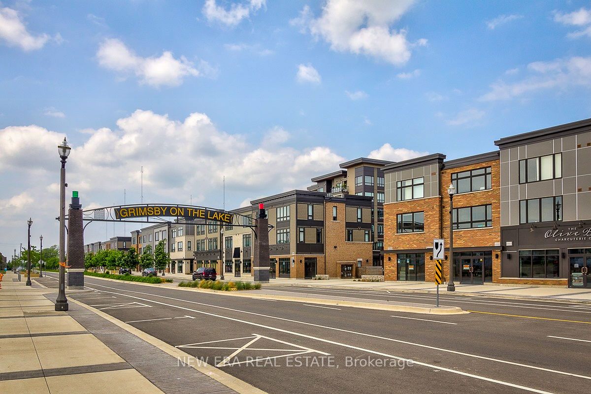 40 Esplanade Lane, #614