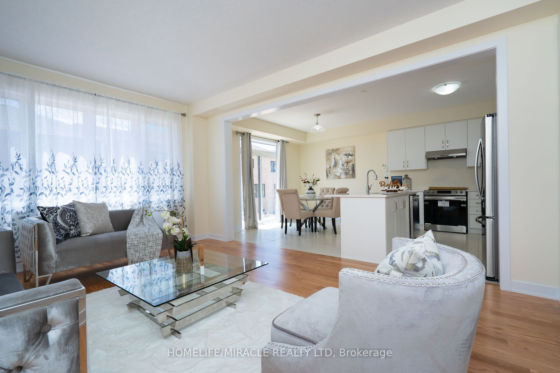 25 Downriver Dr