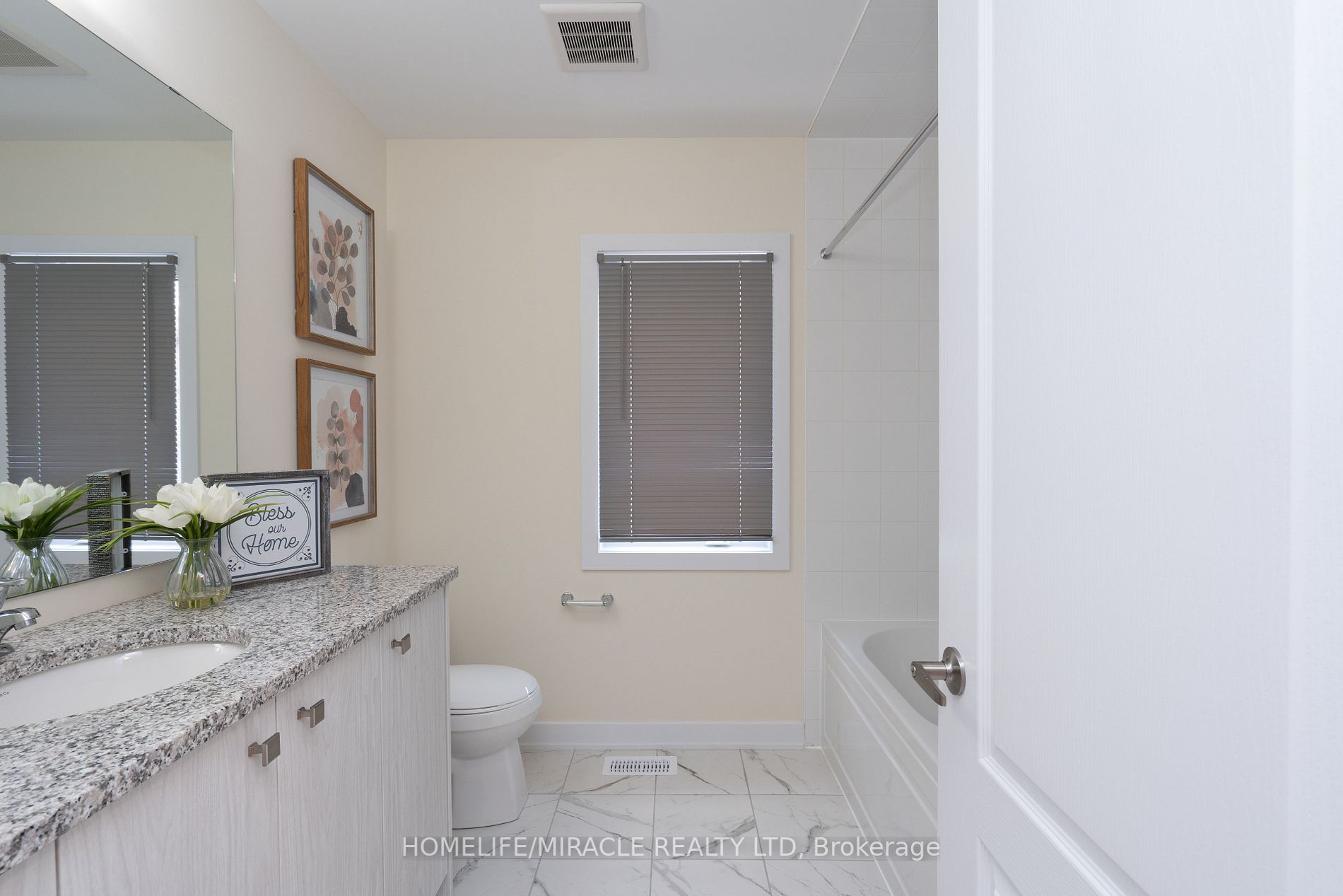 25 Downriver Dr