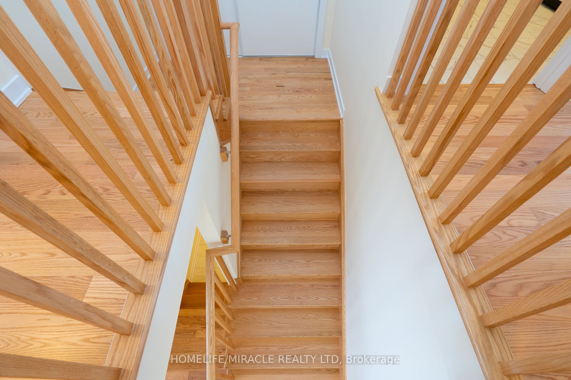 25 Downriver Dr