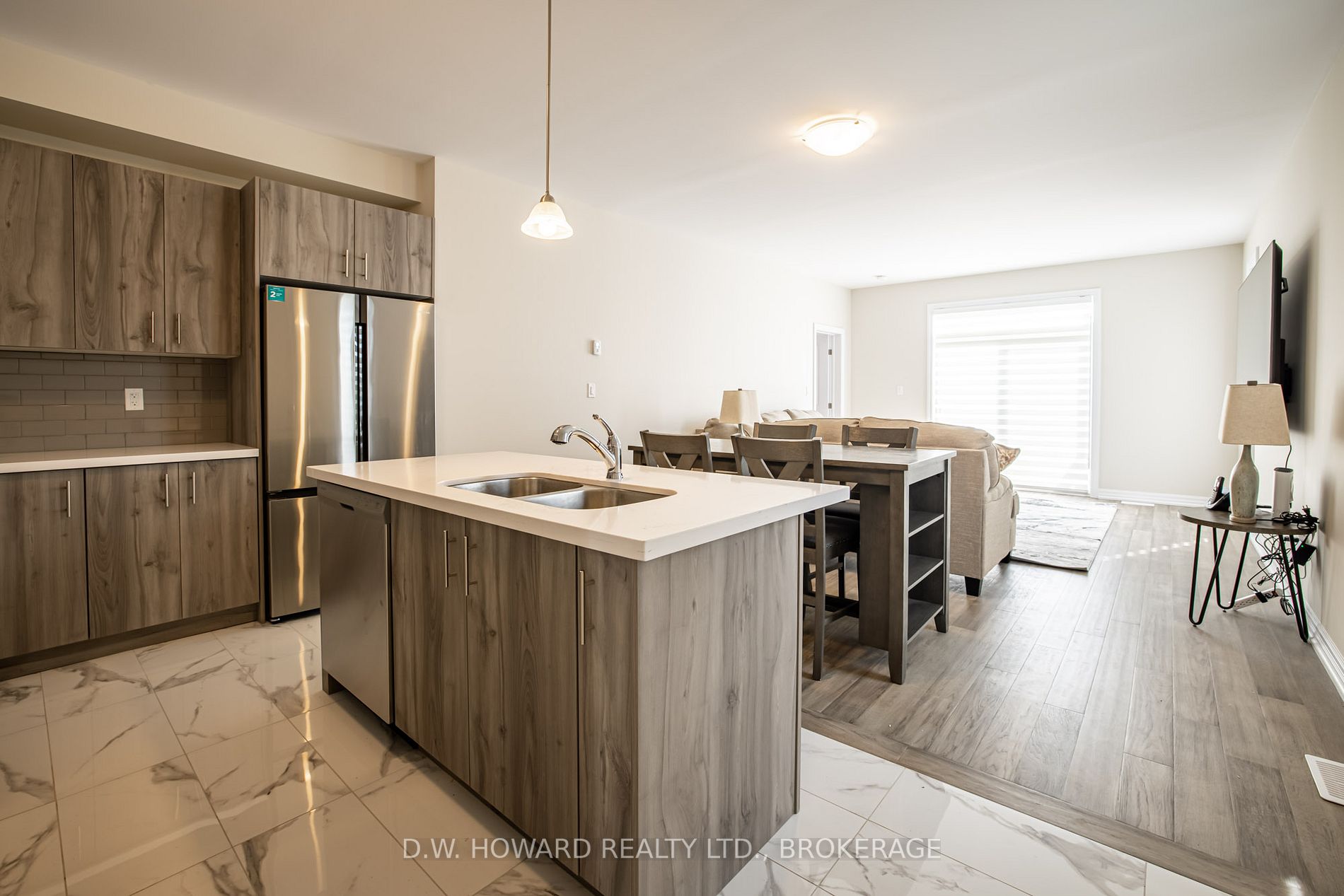 4311 MANN Street #62