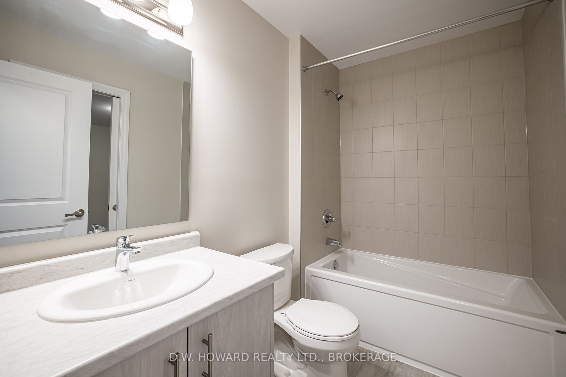4311 MANN Street #62