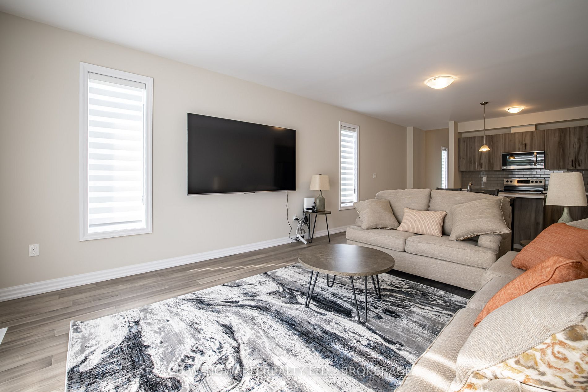 4311 MANN Street #62